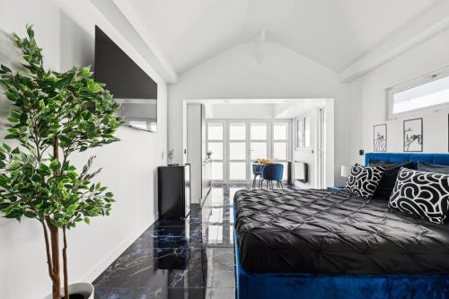 Suite prestige avec jacuzzi in Pontault-Combault