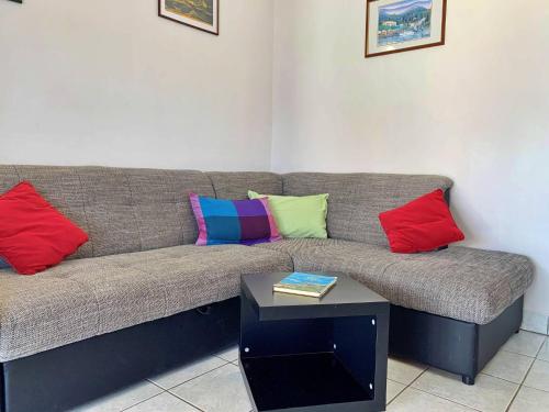 Apartment image 9