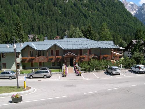 Residence Orsa Maggiore 1029028 Madonna di Campiglio