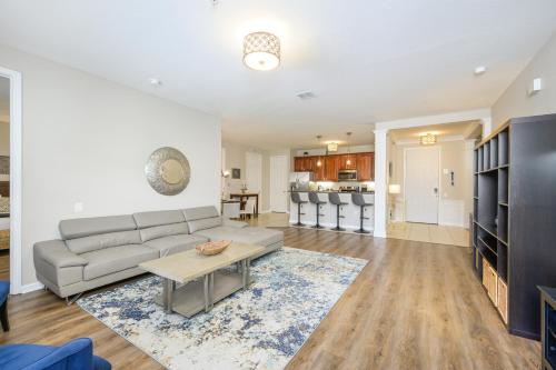 Beautiful Vacation Condo, Vista Cay - 2017 in Orlando, USA