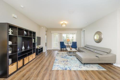 Beautiful Vacation Condo, Vista Cay - 2017 in Orlando, USA