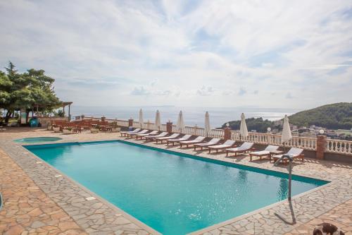 Apart-Hotel Llazari - main image