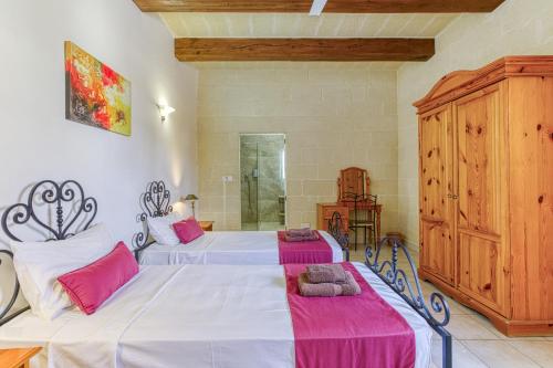 Gozo Village Holidays - image 11