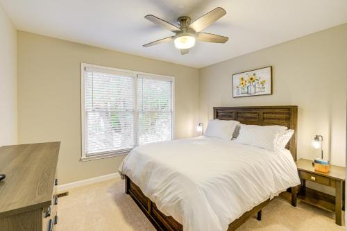 Spacious Family Retreat Near DC Ideal For Groups! Spacious Family Retreat Near DC Ideal For Groups!