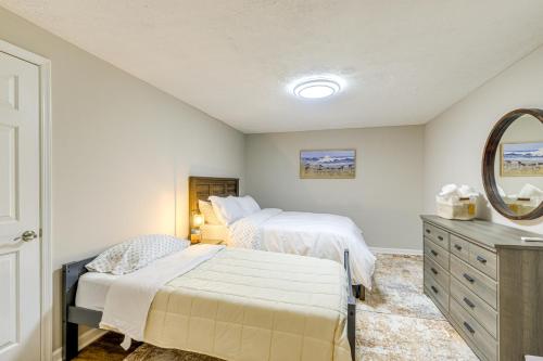 Spacious Family Retreat Near DC Ideal For Groups! Spacious Family Retreat Near DC Ideal For Groups!