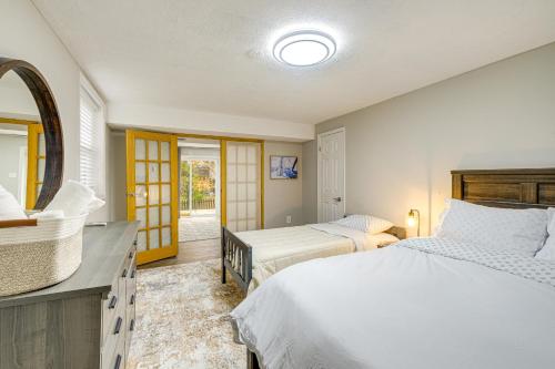 Spacious Family Retreat Near DC Ideal For Groups! Spacious Family Retreat Near DC Ideal For Groups!