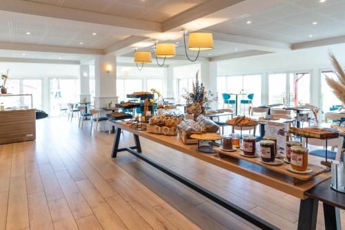 Essen und Erfrischungen, ibis Styles Biarritz Plage in Biarritz