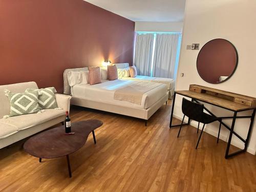 Double Room image 4