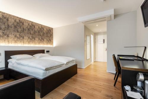 1 double bed