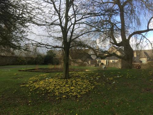 Oxleaze Barn in Broughton Poggs