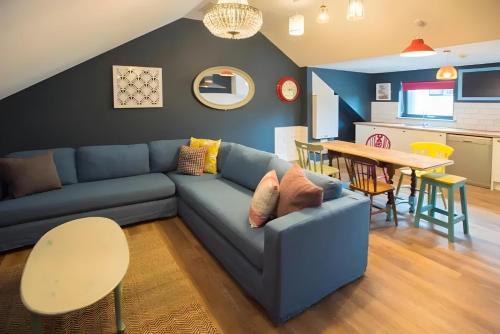 Mary Morris House Cozy Budget Stay with Shared Washroom, Лидс (фото 3)