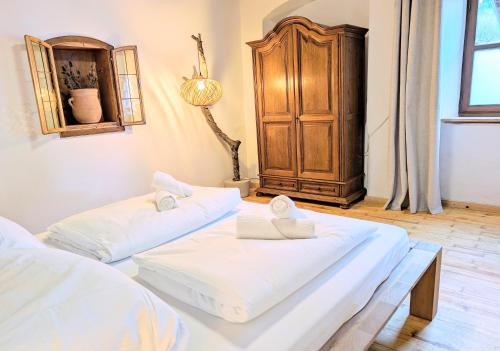 2 bedrooms, 2 beds