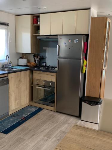 Mobilhome tout confort 40 m2 pour 4 personnes Mobilhome tout confort 40 m2 pour 4 personnes