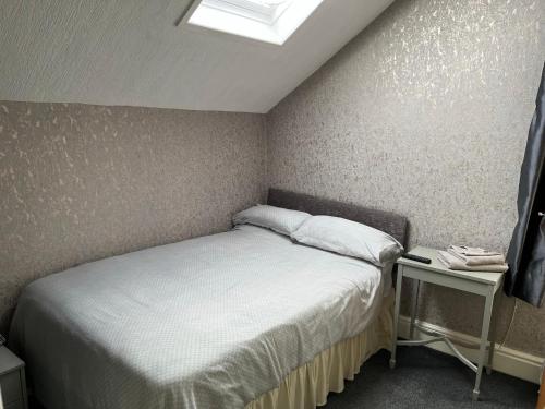 West Vale Villa - main image