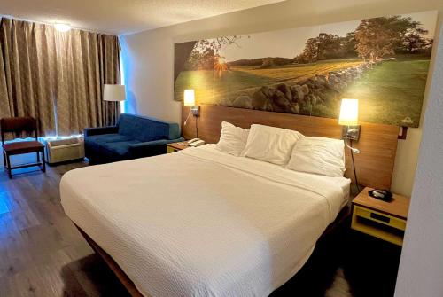 Days Inn by Wyndham Ashland - image 9
