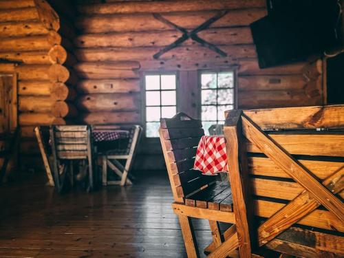 ÖBois Charlevoix - L'Écurie 3 Studio (OBois Charlevoix - L'Ecurie 3 Studio) in St-Simeon