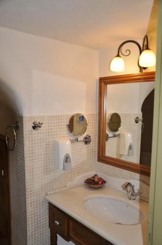 Polismata - Private Residences, Kardhamili (Foto 3)
