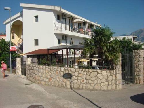Apartments Kalamperovic - image 2