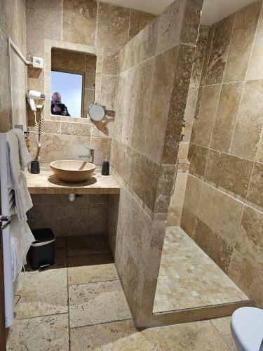 La madone – La Tour-d'Aigues, UT