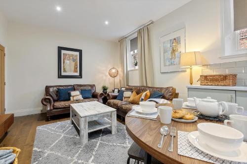 Pass the Keys No. 5 - Chestnut Cottage Room Type - Vacation Home