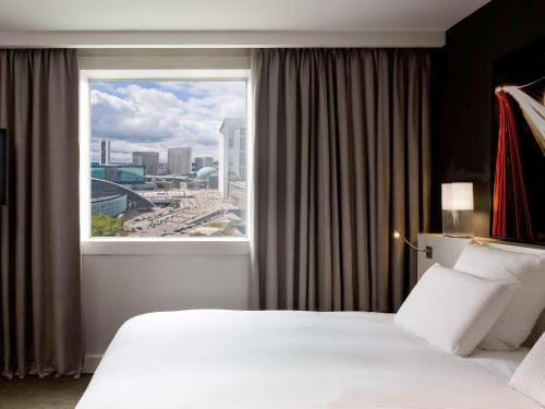 Pullman Paris La Défense - image 2