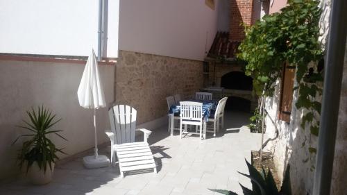 Erkély/terasz, Apartment Elda in Petrcane Városközpont