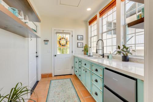 Steps to Sutter Creek: Chic Wine Country Cottage in Sutter Creek (CA)