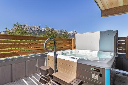 Sisters Summit Villa by WeekAway Vacations, Canmore (foto 3)