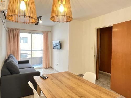 One-Bedroom Apartment image 5