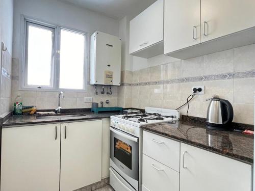 One-Bedroom Apartment image 2