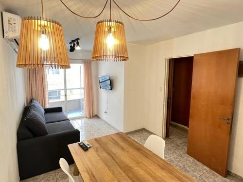 One-Bedroom Apartment image 1