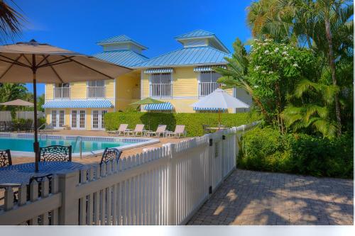 Photo - Naples Garden Inn