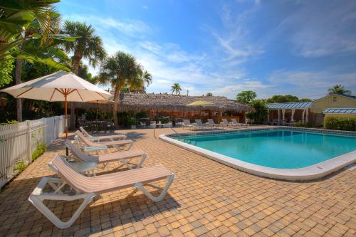 Naples Garden Inn