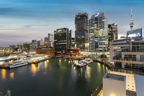 Sunbathed Penthouse With Spectacular Harbour Views, Auckland (fotografie 4)