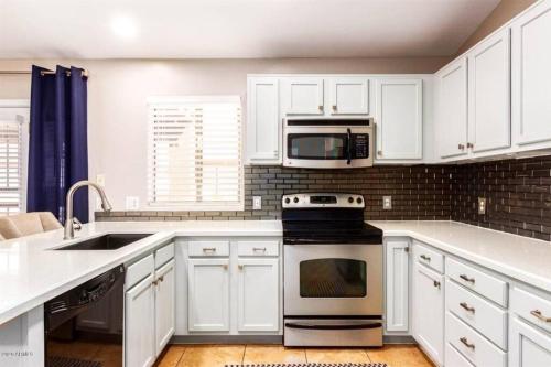 9617 N 94th Ave Peoria - image 10