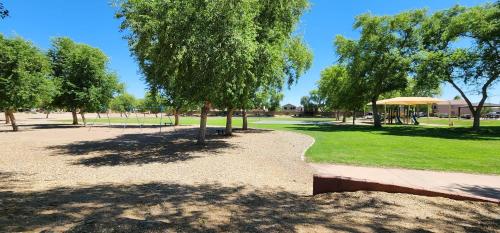 9617 N 94th Ave Peoria - main image