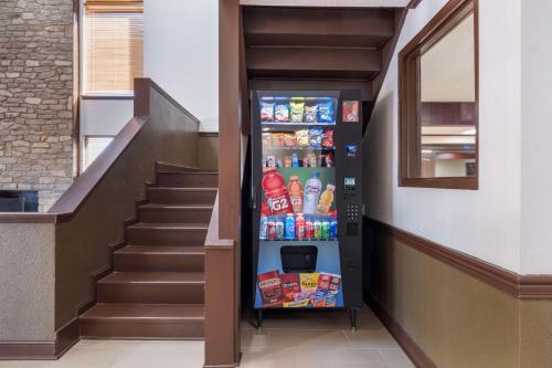Best Western Campbellsville Inn - image 11