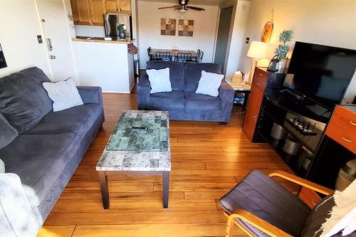 Condo with Heated Pool, Hot Tub, Near Walking Paths thumb 2