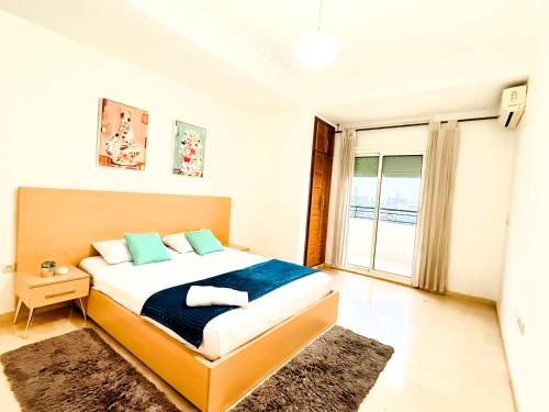 Cosy sunny 2BR - central near train and tram, Casablanca (fotografie 3)