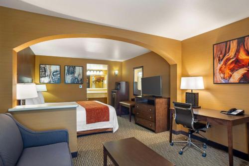 Best Western Exeter Inn & Suites - image 14