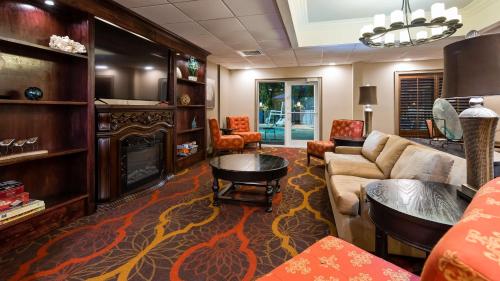 Photo - Best Western Plus Ambassador Suites