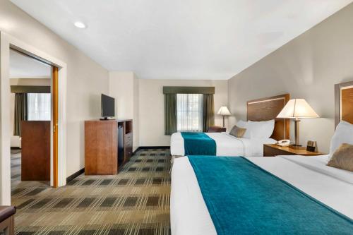 Best Western Plus Cold Spring - image 2