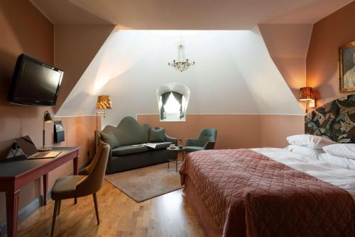 1 queen bed
