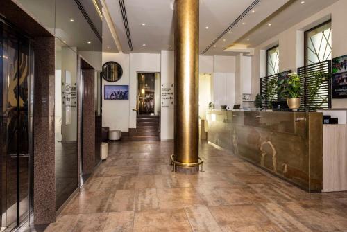 Best Western Madison Hotel - image 8