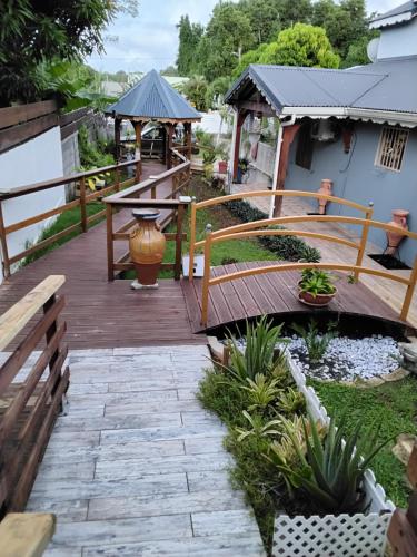 Bienvenue chez Angie in Les Abymes