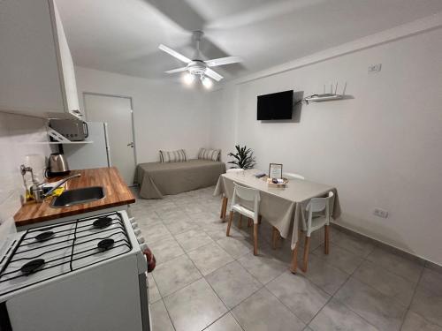 設施, Emblema Departamentos in 比利亞埃利薩