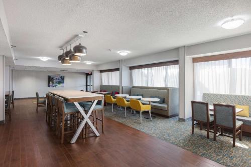 บริการและสิ่งอำนวยความสะดวก, Hampton Inn Columbus/Dublin in นอร์ทเวสต์ โคลัมบัส