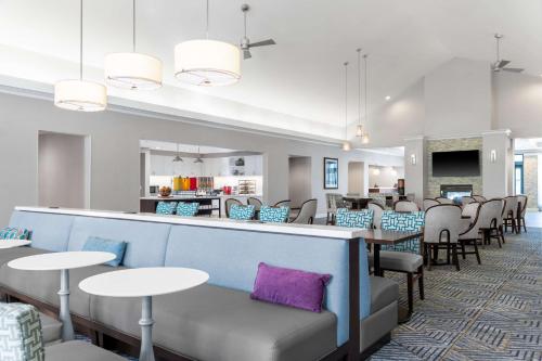 Homewood Suites by Hilton Detroit-Troy - image 2