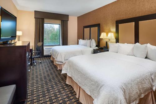 Hampton Inn & Suites Longview North - image 11