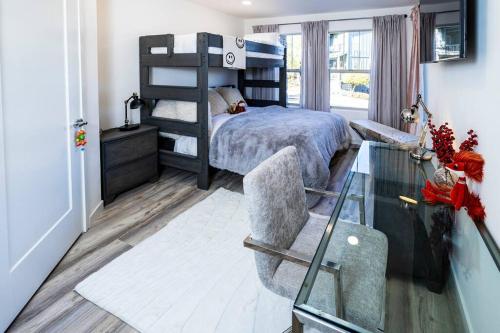 Modern 2bed-2bath Deer Valley 2 min from Jordanelle Gondola Entrance Modern 2bed-2bath Deer Valley 2 min from Jordanelle Gondola Entrance